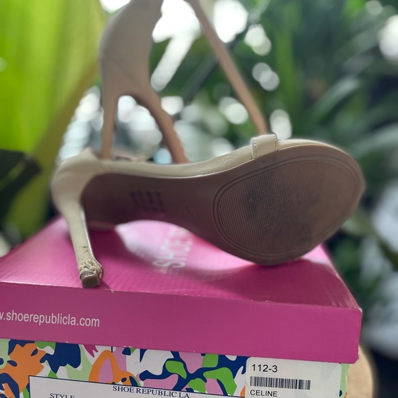 Cream classic sandal - Picture 8 of 9